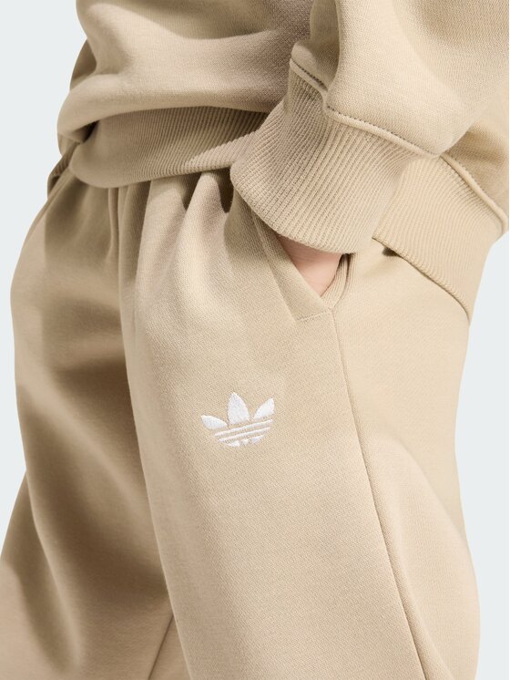 adidas adidas Spordidressid Loose Crew Jogger Set KS1284 Beež Regular Fit