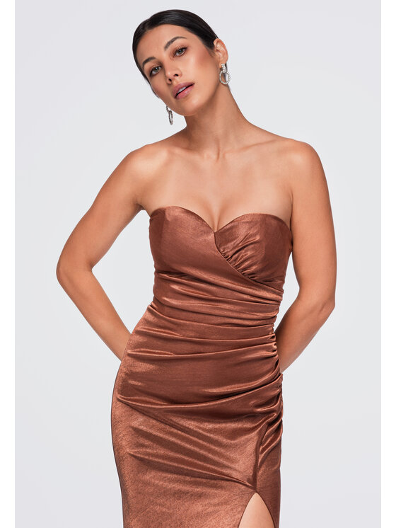 Ombre Ombre Sukienka wieczorowa LA-OM-DLR500 Brązowy Slim Fit