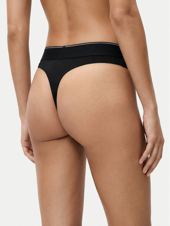 Calvin Klein Underwear Calvin Klein Underwear Kalhotky string LV00QF8813 Černá