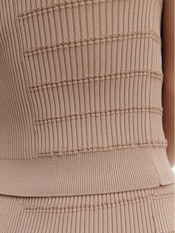 Guess Guess Majica W5YR12 Z0130 Smeđa Regular Fit