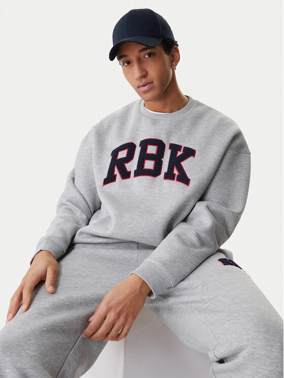 Reebok Reebok Spodnji del trenirke Bermingham RK25555CCM Siva Relaxed Fit