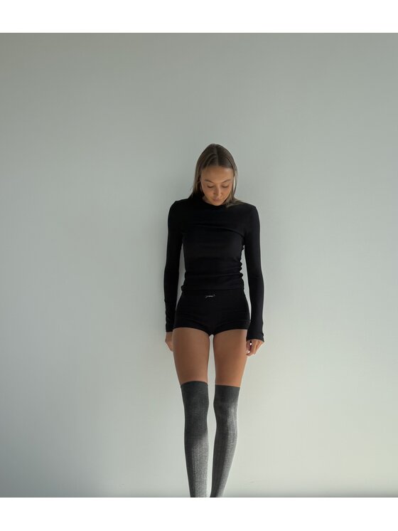 Le Songe Le Songe Szorty materiałowe SIA Czarny Basic Fit