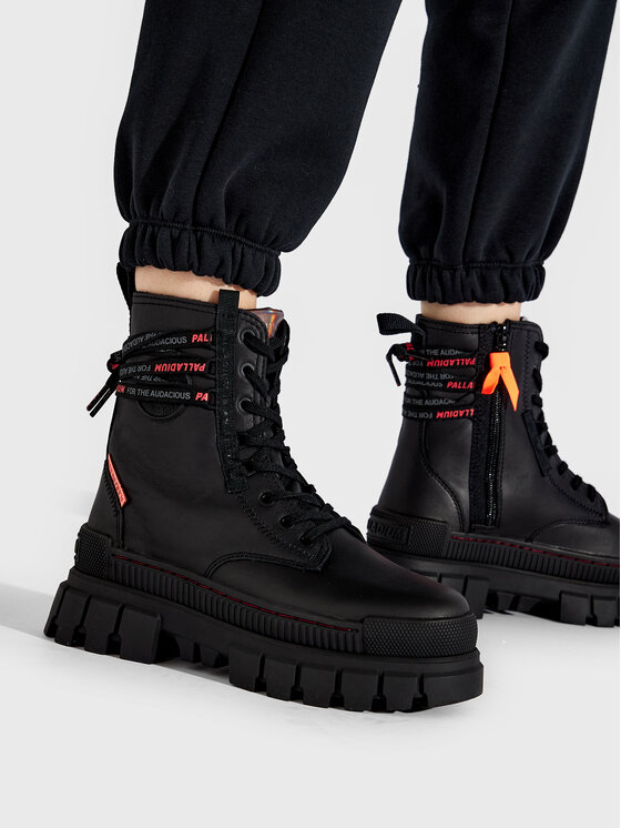 Palladium Palladium Schnürstiefeletten Revolt Boot Lth 97240-010-M Schwarz