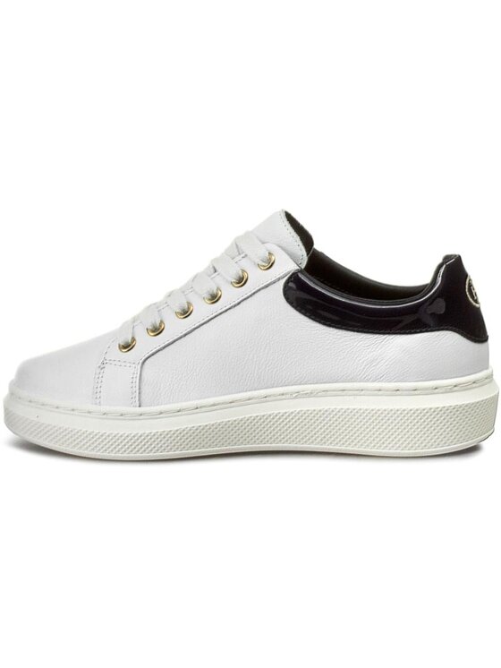Tommy hilfiger clearance sabrina sneakers