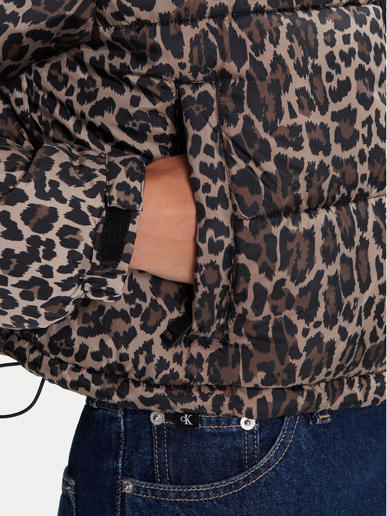 Tommy Jeans Tommy Jeans Zimska jakna DW0DW21967 Smeđa Relaxed Fit