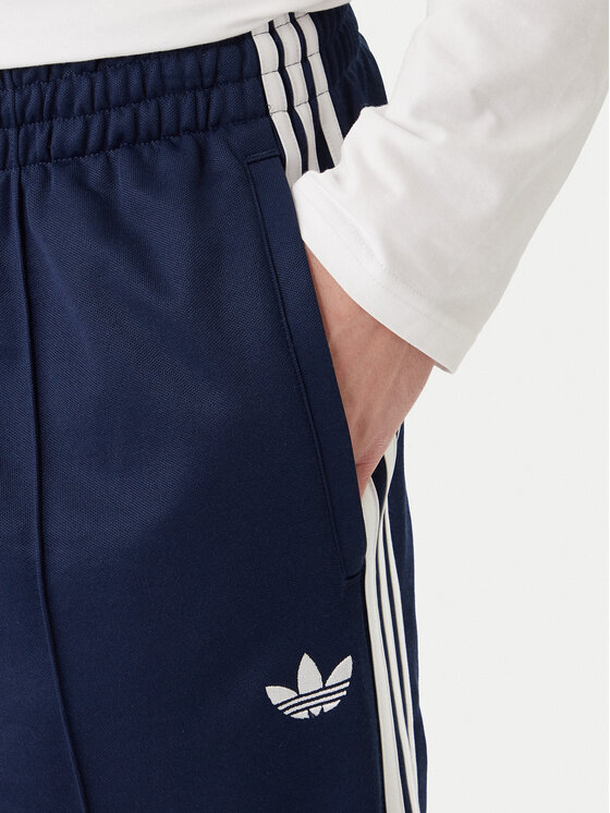 adidas adidas Teplákové nohavice adicolor KE3496 Tmavomodrá Loose Fit