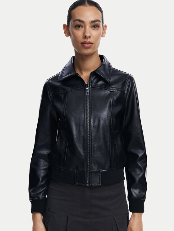 Desigual Desigual Jacke aus Kunstleder Helsinki 24WWEW35 Schwarz Regular Fit