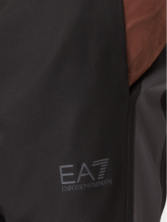 EA7 Emporio Armani EA7 Emporio Armani Спортивний костюм 7M000643 AF16072 UC001 Чорний Modern Fit