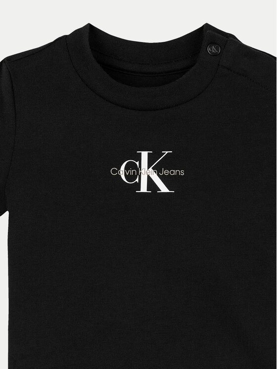 Calvin Klein Jeans Calvin Klein Jeans Komplekti kuuluvad t-särk ja šortsid Monogram Logo IN0IN00319 Must Regular Fit