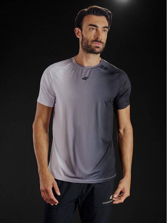 4F 4F Koszulka techniczna GOLDEN WARRIOR Czarny Regular Fit
