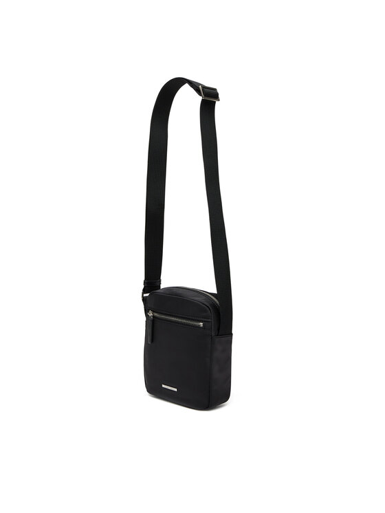 Calvin Klein Calvin Klein Мъжка чантичка Sleek Nylon Reporter LV04D3176G Черен