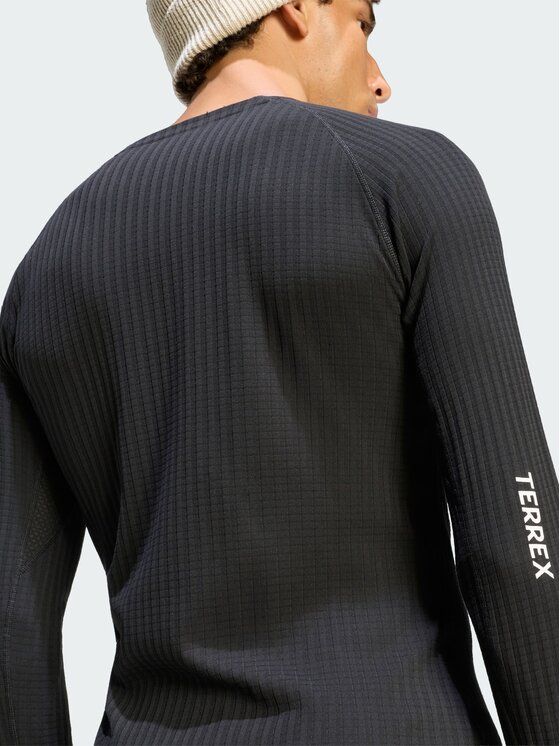adidas adidas Koszulka techniczna 168740 Czarny Fitted Fit