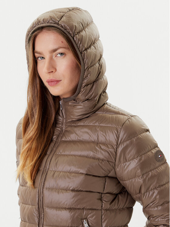 Tommy Hilfiger Tommy Hilfiger Pernata jakna WW0WW46788 Smeđa Regular Fit