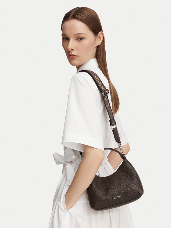 Calvin Klein Torbica LV04F3892G Tamno smeđa