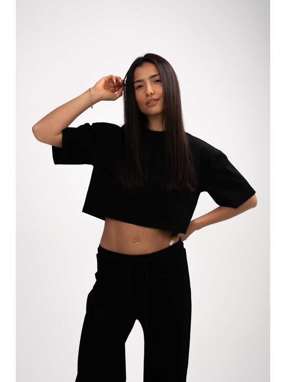 MAI MAI T-Shirt AURA Czarny Oversize