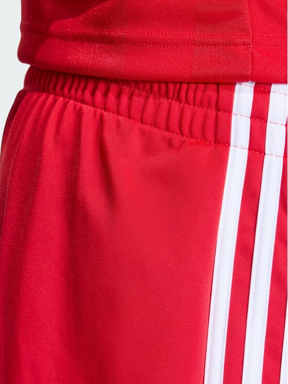 adidas adidas Szorty materiałowe 159247 Czerwony Regular Fit