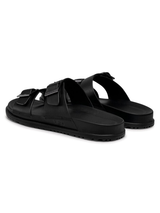 ugg wainscott buckle slide
