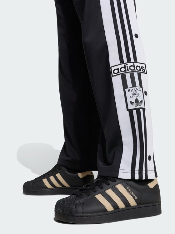 adidas adidas Spodnie materiałowe 168080 Czarny Loose Fit