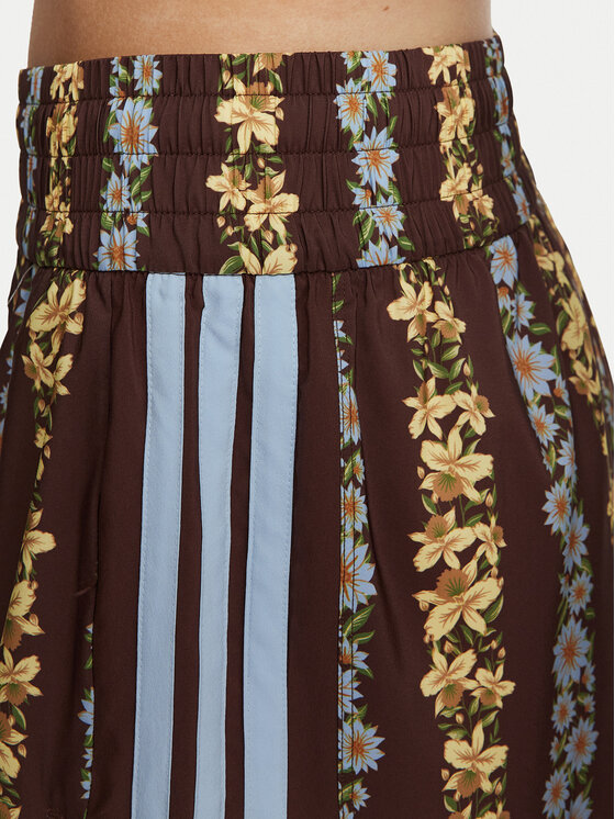 adidas adidas Спортни шорти Farm Rio Pacer KR0229 Кафяв Loose Fit