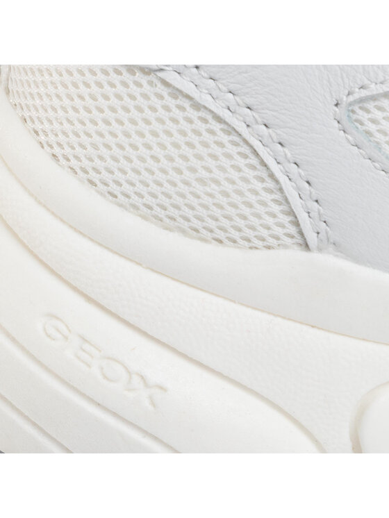 Geox Geox Sneakers J Lunare G. D J02BGD 08514 C1000 S Weiß