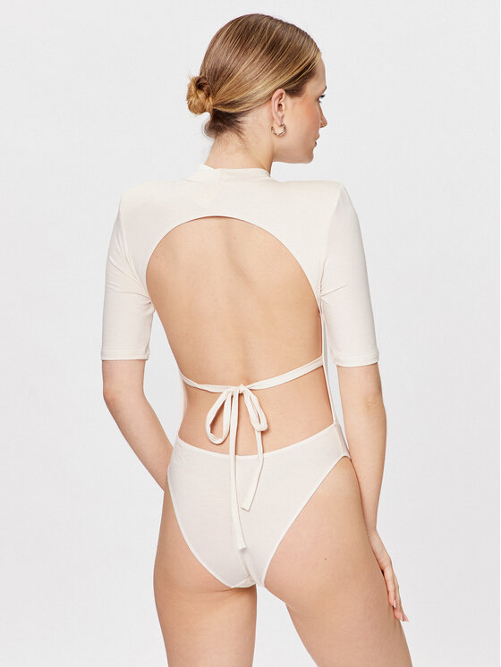 Body Undress Code