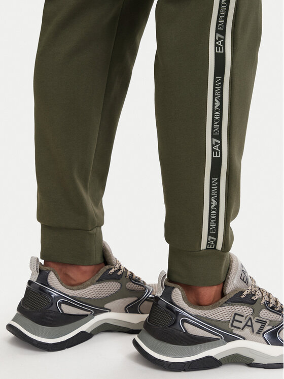 EA7 Emporio Armani EA7 Emporio Armani Jogginghose 7M002198 AF10377 U7014 Dunkelgrün Slim Fit