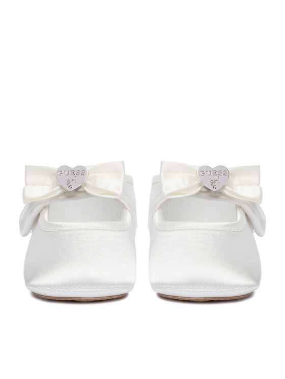 Guess Guess Półbuty CEO-CM250408-5 Biały