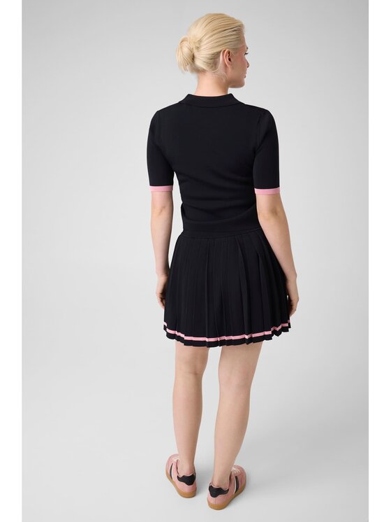 Guess Guess Mini sukně 183570 Černá Classic Fit