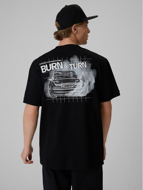 4F 4F T-Shirt MOTOSPORTS 2026 Czarny Loose Fit