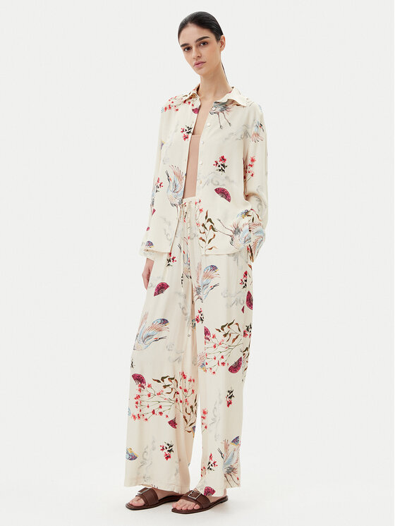 ViCOLO ViCOLO Riidest püksid TD0814 Beež Relaxed Fit