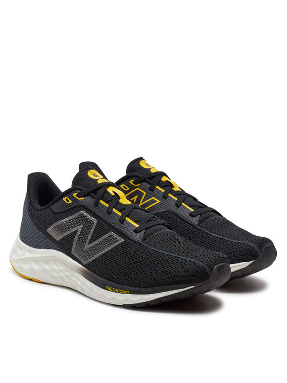 New Balance New Balance Běžecké boty Fresh Foam Arishi v4 MARISYY4 Černá