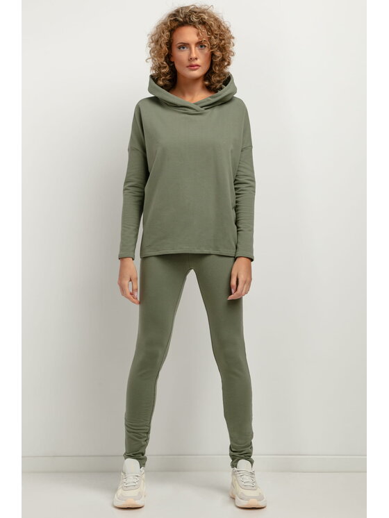 Tessita Tessita Spodnie dresowe T382 Zielony Slim Leg