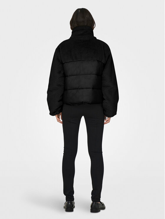 ONLY ONLY Μπουφάν χειμωνιάτικο 15292945 Μαύρο Regular Fit