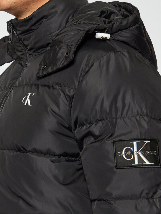 Calvin Klein Jeans Calvin Klein Jeans Pehelykabát J30J318412 Fekete Regular Fit