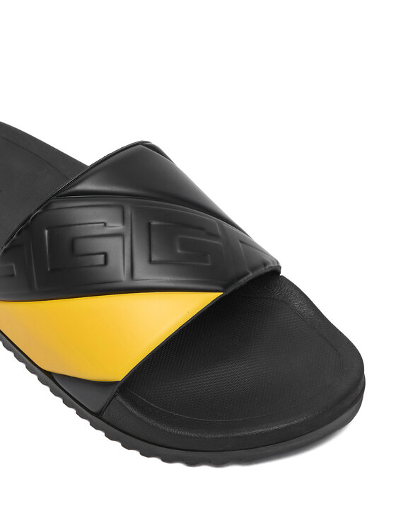 Guess Guess Natikači FMJODE ELE19 Črna