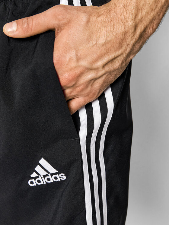adidas adidas Спортни шорти Aeroready Essentials Chelsea 3-Stripes GL0022 Черен Regular Fit