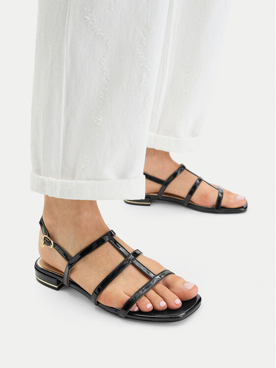 Nine West Nine West Sandali CEO-R26SS01558 Črna