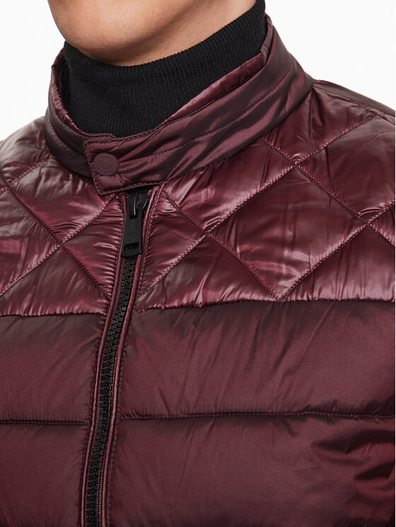 Guess Guess Пухено яке M3BL12 WF5C2 Черен Regular Fit