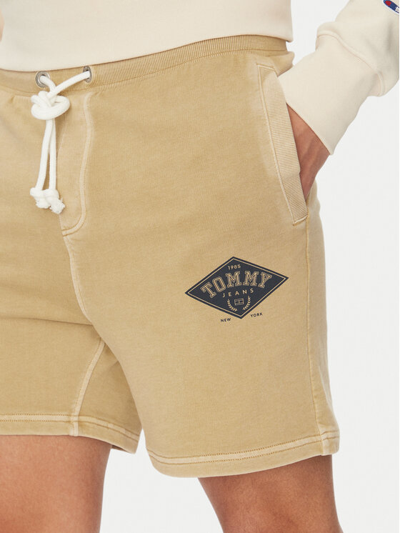 Tommy Jeans Tommy Jeans Αθλητικό σορτς Varsity DM0DM20936 Μπεζ Regular Fit