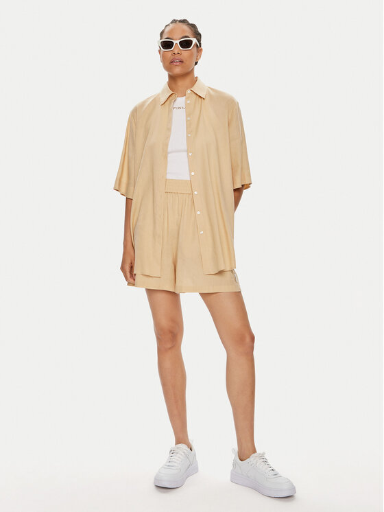 HUGO Hugo Шорти от плат Hamanna-1 50512875 Бежов Regular Fit
