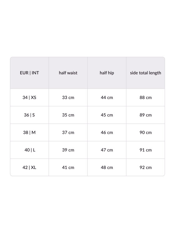Rinascimento Rinascimento Hlače CFC0122858003 Crna Regular Fit
