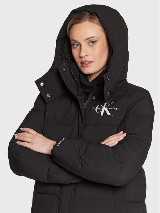 Calvin Klein Jeans Calvin Klein Jeans Зимно яке J20J219817 Черен Regular Fit