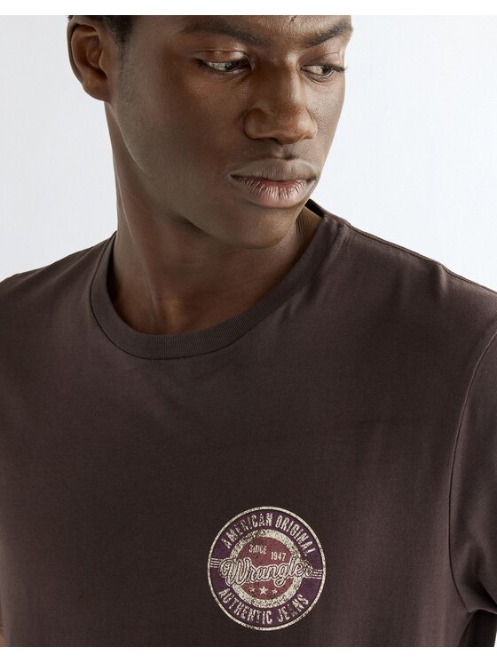 Wrangler Wrangler T-Shirt SMALL AMERICANA TEE Brązowy Regular Fit