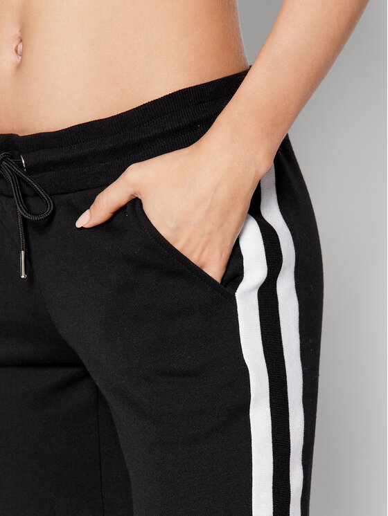 Urban Classics Urban Classics Спортивні штани College Contrast TB2453 Чорний Regular Fit