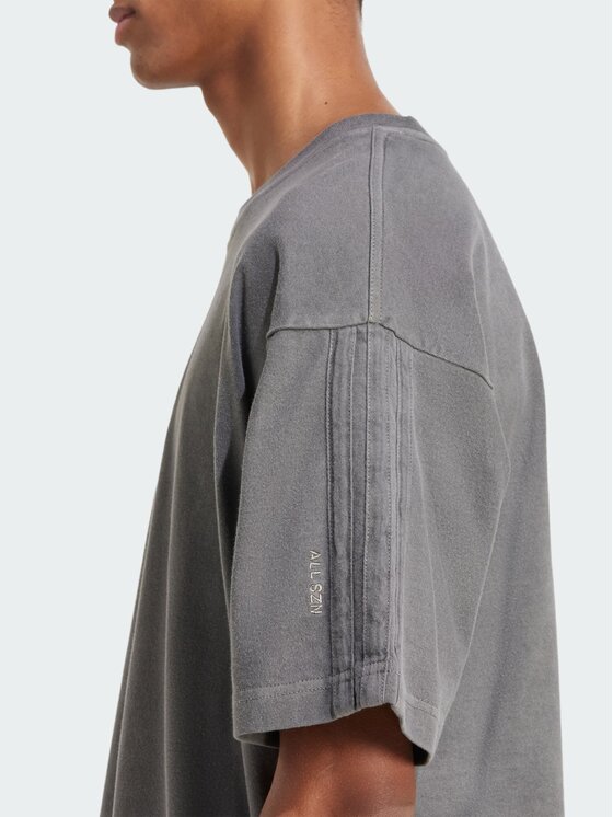 adidas adidas T-Shirt 151821 Czarny Loose Fit
