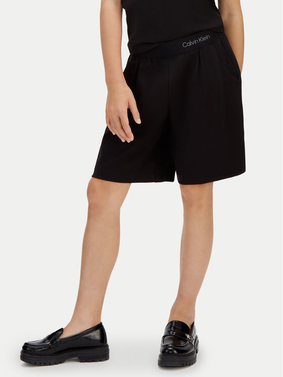 Calvin Klein Pantalon scurți din material Punto Milano LVCKSJC21G Negru Relaxed Fit