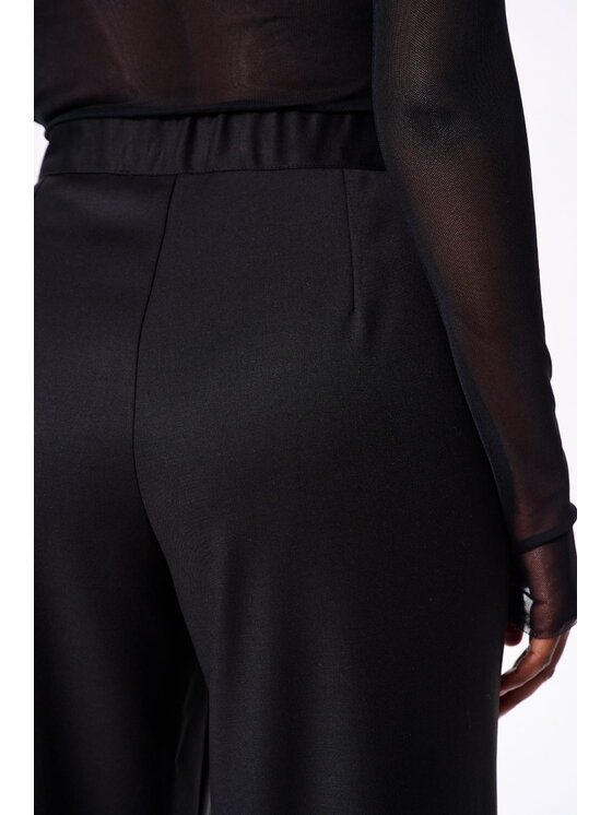 blue shadow blue shadow Spodnie damskie Sanak Czarny Regular Fit