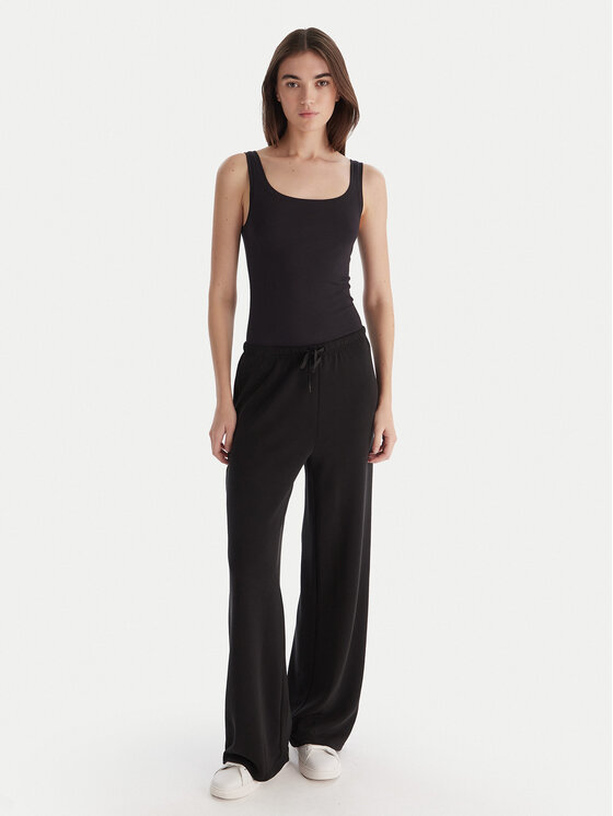 Hunkemöller Hunkemöller Top Singlet 302809 Negru Slim Fit