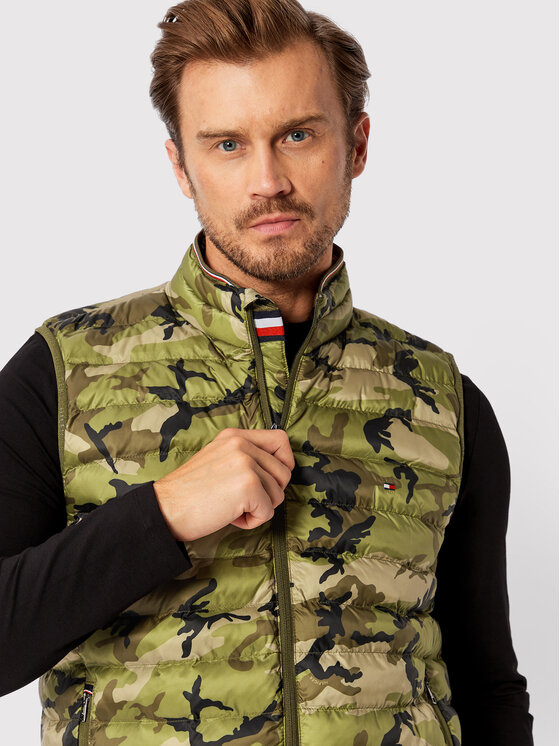 Tommy Hilfiger Tommy Hilfiger Vestă MW0MW18762 Verde Regular Fit
