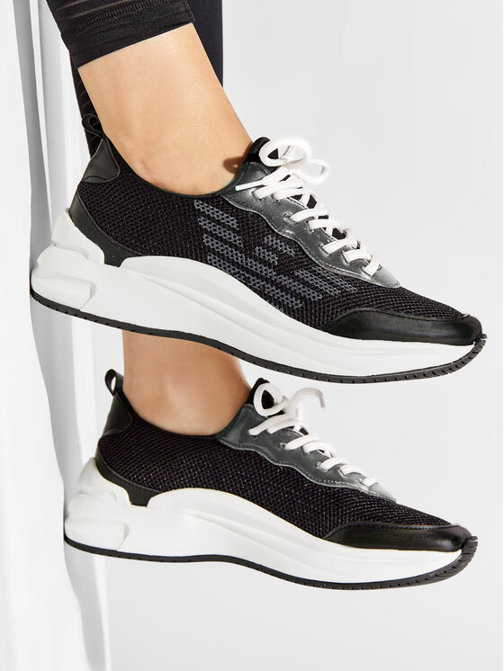 Emporio Armani Emporio Armani Sneakersy X3X156 XN276 A097 Černá